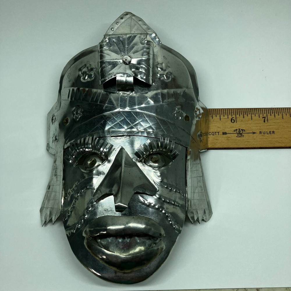 Vintage Mexican Folk Art Metal Mask Hojalata 8x6 Silver Warrior Hand Punched - Picture 12 of 12